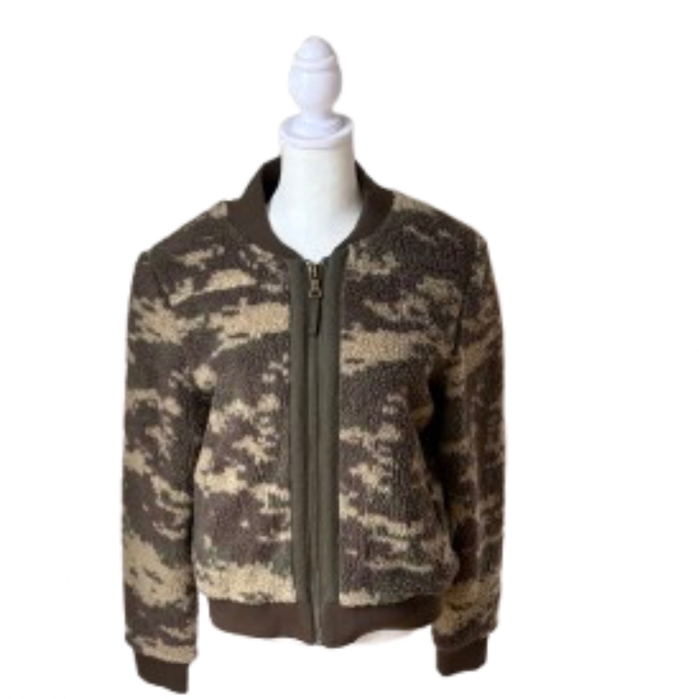 Marrakech Camo Sherpa Fleece Jacket NWT Size Small Bomber
